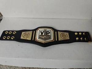 WWE VIP Experience 10th Anniversary Mini Belt Replica Wrist Cuff With Bag - Picture 1 of 6