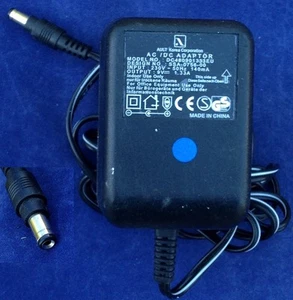 Original Charger AULT DC480901333EU SSA-0756-00 9V 1.33A 5.5mm/2.1mm - Picture 1 of 1