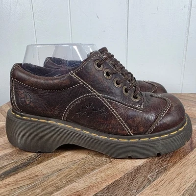 Vintage Dr. Martens 12280 Daisy Floral Chunky Oxfords Y2K Platform Size 6 - Image 1 of 4