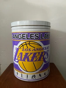 Contenitore popcorn latta vintage NBA Los Angeles Lakers 4 galloni secchiello con coperchio lattina - Foto 1 di 8