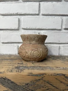 Vintage Pottery South American Mexico Clay Motif Native - Picture 1 of 9