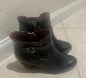 Women's L'Artiste Spring Step Captivate Ankle Boots.Size 37 (US 6.5-7). - Picture 1 of 11