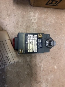 1x Square D B52B2 Heavy Duty Limit Switch Class 9007 Series A, NOS - Picture 1 of 9