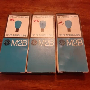 VTG GE M2B Blue Flashbulbs VTG Photography Lot Of 3 Packs 36 Bulbs NOS - Bild 1 von 3