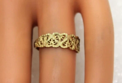 7Signed B&M 14k Yellow Gold DIAMOND CUT FILIGREE HEART DESIGN BAND ring size 7 - Image 1 of 4