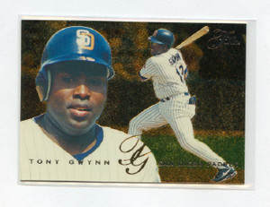 1995 FLAIR # 201 TONY GWYNN , PADRES