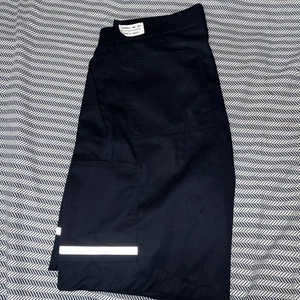 NWT Fedex Stan Herman Uniform Employee Cargo Shorts Mens 36R Blue Reflective. - Picture 1 of 7