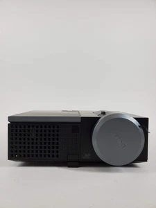 Dell 4210x 1024 x 768 XGA 3500 PROJECTOR 4210X - Picture 1 of 7