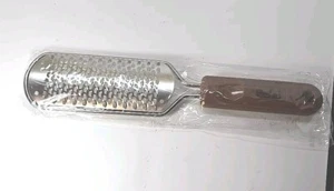 Foot Rasp File Pedicure Callus Remover Hard Dead Skin Scrubber Tool Foot Care - Picture 1 of 3