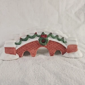 Village Build Bridge Santas Best Christmas In Vermont Red Brick Accessor Vintage - Picture 1 of 8