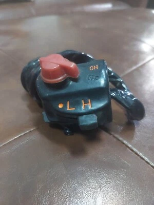 HONDA CB350-CL350-CB350F-CB450-CL450-CB175-250 HANDLESWITCH RH ON-OFF NOS JAPAN - Изображение 1 из 4