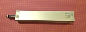 FESTO ADN-32-200-A-P-A 536267 Neu ohne OVP - Picture 1 of 4