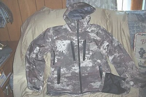 Mens Medium Goretex Jacket O2 Octane Camo Rain Jacket Instinct Hunting Jacket  - Picture 1 of 11