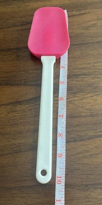 Прочная лопатка скребок мешалка в розовый и белый 10,25» Bakercore Cookcore - Изображение 1 из 4