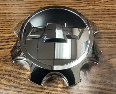 CHEVROLET SILVERADO 2500 3500 SRW CHROME OEM CENTER CAP HUBCAP 9597789 - Image 1 of 4