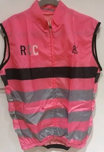 RAPHA REPLICA GILET LARGE BNWT - Picture 1 of 3