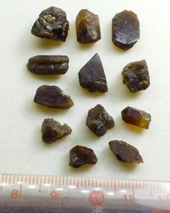 Bastnäsite tiny Crystals, cerium fluoride corbonate extremely rare- SB7 - Picture 1 of 5