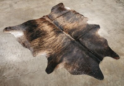 XL PREMIUM Brindle BRASILEÑA Alfombra Cuero Piel de Vaca 90" X 81" Foto 1 de 3