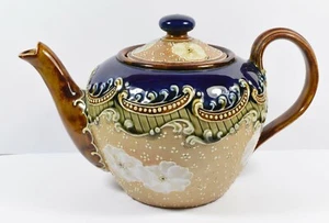 Bellissima teiera Doulton Lambeth 9198 bellissimo disegno in pizzo con fiori bianchi - Foto 1 di 7