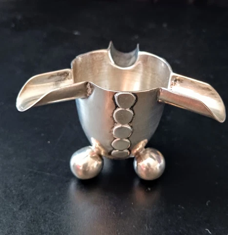 Vintage Art Deco Mexican Sterling Silver Ashtray - By William Spratling Cover