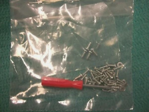 SKY VIPER V2450FPV STREAMING VIDEO DRONE ( PART SCREW PACK AND SCREW DRIVER ) - Picture 1 of 2