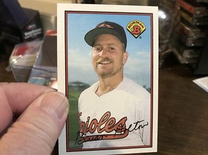 1989 Bowman Baseball Card # 2 Brian Holton