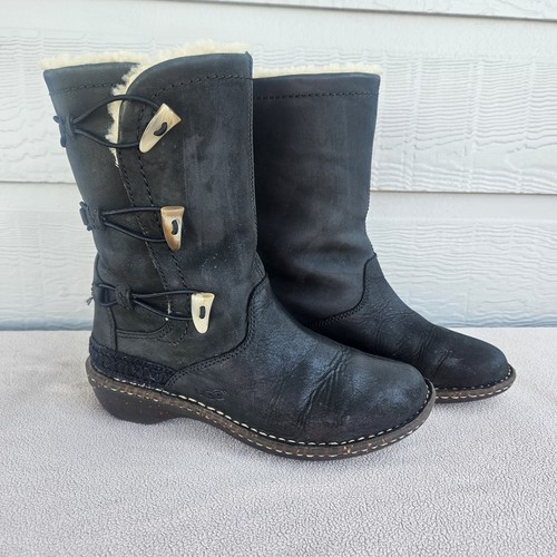 Stivali UGG Australia Kona Toggle in pelle di pecora nera da donna TG 7 SN5156