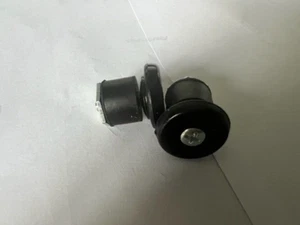 ¡! DE COLECCIÓN DE LOTE ANTIGUO DE LOTE ANTIGUO MANILLAR DE BICICLETA ENCHUFES FINALES DE CARRERAS CON TORNILLO FUERTE - Imagen 1 de 2