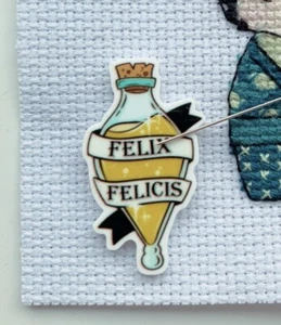Harry Potter Felix Felicis Needle Minder For Cross Stitch And Embroidery - Picture 1 of 1