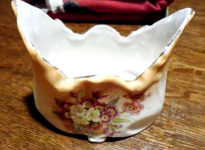 Vintage German Decorative  Hand Painted Porcelain Dish - Pink Green - Picture 1 of 8