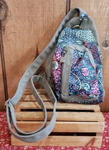 Black Butterfly Sling Bag Crossbody Travel Hiking Chest Daypack Lightweight - Picture 1 of 11