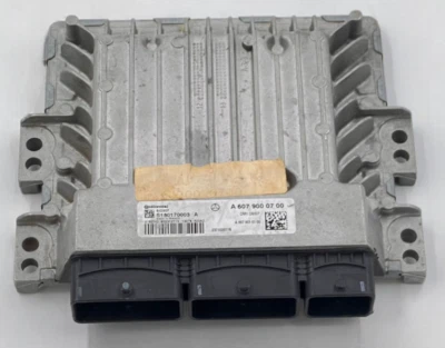 Mercedes Benz W246 W176 OM607 CDI Engine Control Unit A6079000700 - Image 1 of 3