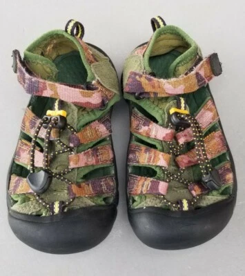 Keen Toddler Girl Sandals 11 Hiking Water Shoes Green/ Pink Hike Trail Outdoor - Image 1 of 4