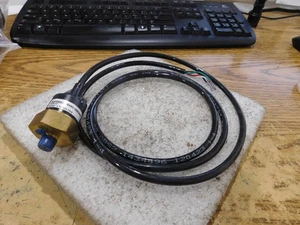 Ingersoll-Rand Teile-Nr: 39853809 Drucksensor. New Old Stock. No Box - Bild 1 von 2