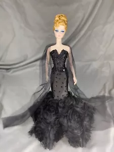 Vestido de sirena negro hecho a mano para Barbie de piedra de seda modelo muñeca Poppy Parker - Imagen 1 de 11