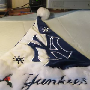 VINTAGE NEW YORK YANKEE'S SANTA BLUE WHITE CHRISTMAS STOCKING - Picture 1 of 7