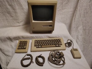1984 APPLE MACINTOSH M0001 1st MAC 128K 41st Anniversary Born in 1983 Rare! - Picture 1 of 23