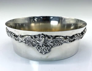 ✅ VINTAGE BAROQUE BY WALLACE 709 SILVERPLATE MAGNUM COASTER - Picture 1 of 5