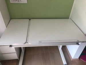 Paidi Schülerschreibtisch höhenverstellbar, kippbar - Bild 1 von 10