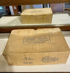 VINTAGE LIONEL PAIR OF #022 REMOTE SWITCHES W/ORIGINAL BOX, MADE IN, NY. NY USA. - Picture 1 of 15