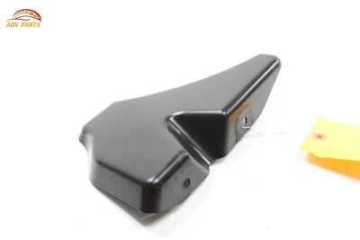 Chevrolet Suburban 2015-2020 guardabarros delantero derecho del lado del pasajero protector contra salpicaduras OEM Foto 1 de 4