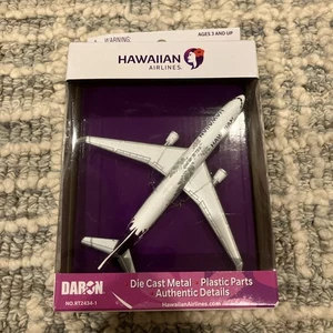 Offizielles weißes Flugzeugmodell von Hawaiian Airlines - robuster Druckguss für Kinder - Bild 1 von 3