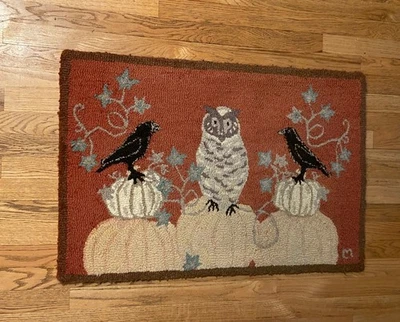 LAURA MEGROZ Hooked Wool Rug 2'x4'  Four Corners Pumpkin Patch Owl Raven 2013 - Image 1 of 4