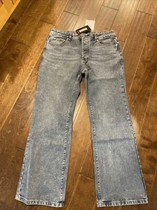 Boohoo Man NEW Mens Relaxed Jeans Size 34 Measure 34X32 Light Wash Flared AO9 - Picture 1 of 21