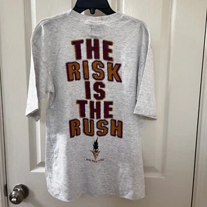 VTG B Ware Risk Everything The Risk Is The Rush Graphic Tee Y2K USA Boys XL TAGS - Picture 1 of 15