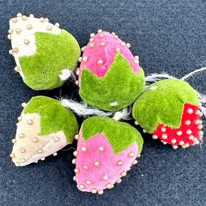 5 fresas francesas antiguas de terciopelo de 1,5" para sombrero o ropa casi como nuevas - Imagen 1 de 6