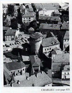 1976  --  CHARLIEU   VUE AERIENNE   3L052 - Picture 1 of 1