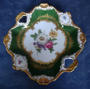 AK KAISER ~ “Isabell” ~ 8" Square PORCELAIN PLATE with Handles ~Green White Gold - Picture 1 of 5