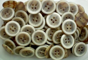 Large 25mm 34mm 38mm Beige Cream Light Brown Brush Effect 4 Hole Buttons Q101A-C - Picture 1 of 1