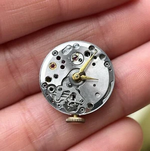 CERTINA 19 - 10 MOVIMENTO OROLOGIO VINTAGE MOVEMENT LADY WATCH MONTRES UHR RELOJ - Foto 1 di 2